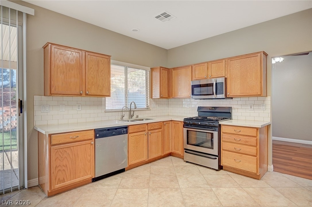 1005 Prestige Meadows Place - Photo 14
