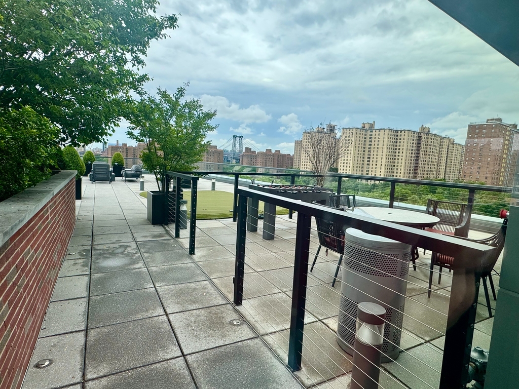 East 2nd Street - Photo 9