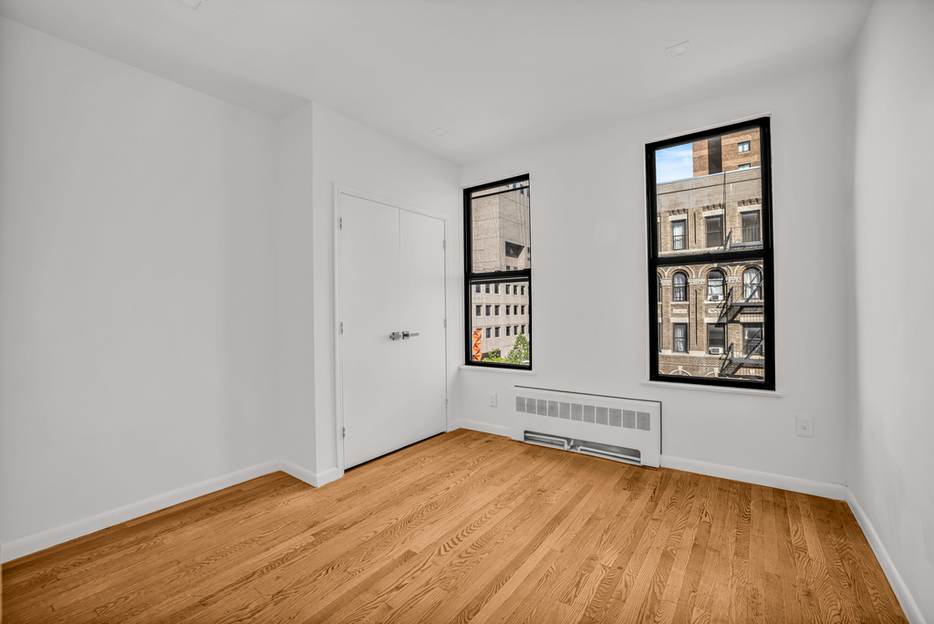 1412 Madison Avenue - Photo 2