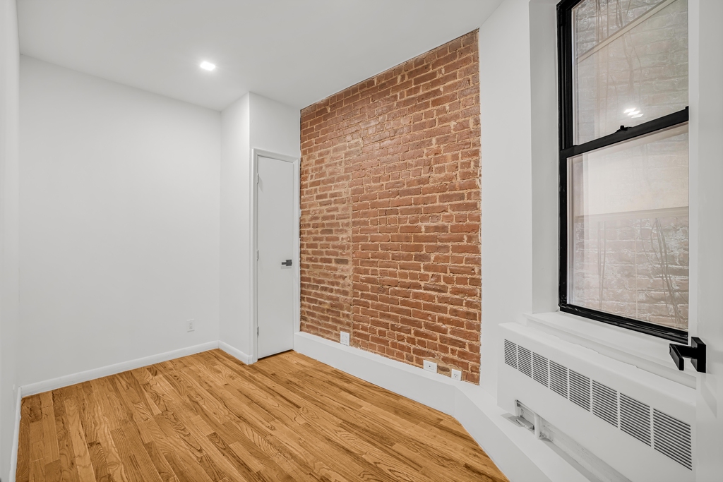 1412 Madison Avenue - Photo 4