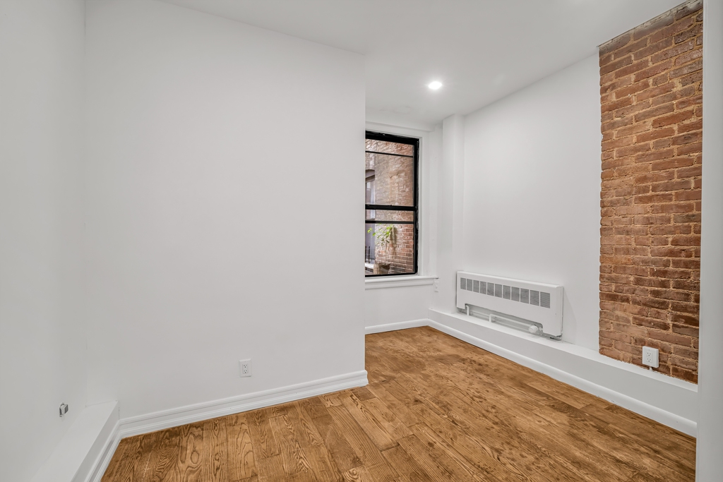 1412 Madison Avenue - Photo 3