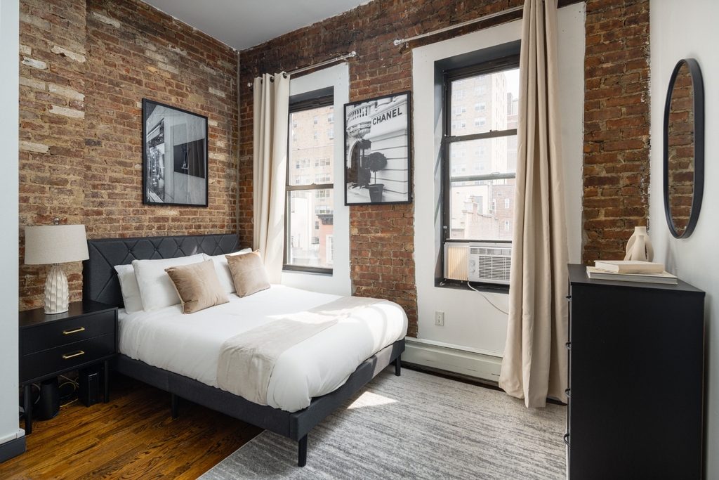 509 East 87th Street - Photo 5