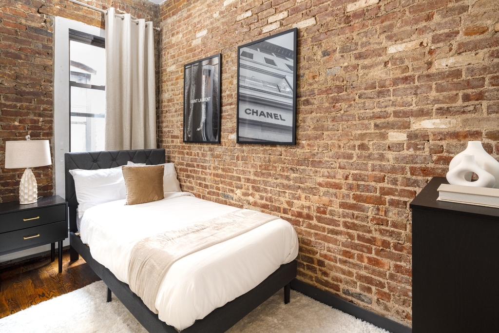 509 East 87th Street - Photo 8
