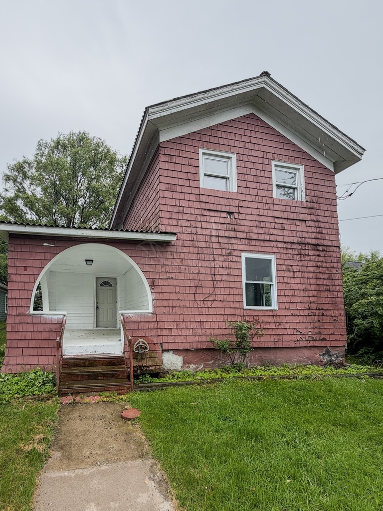 8 Temple Street - Photo 0