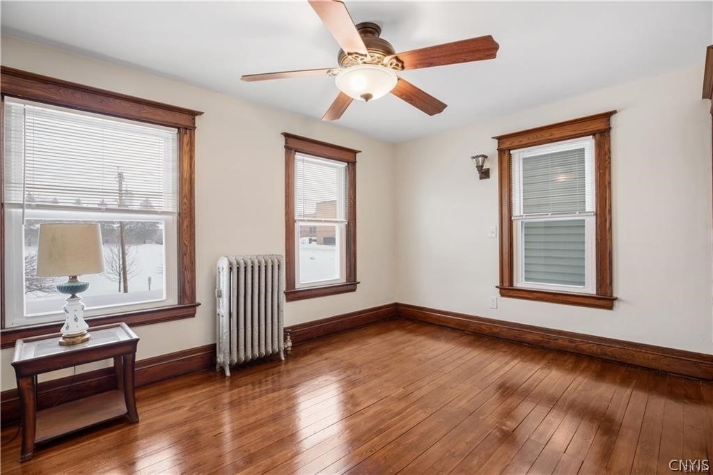 37 Niagara Street - Photo 18