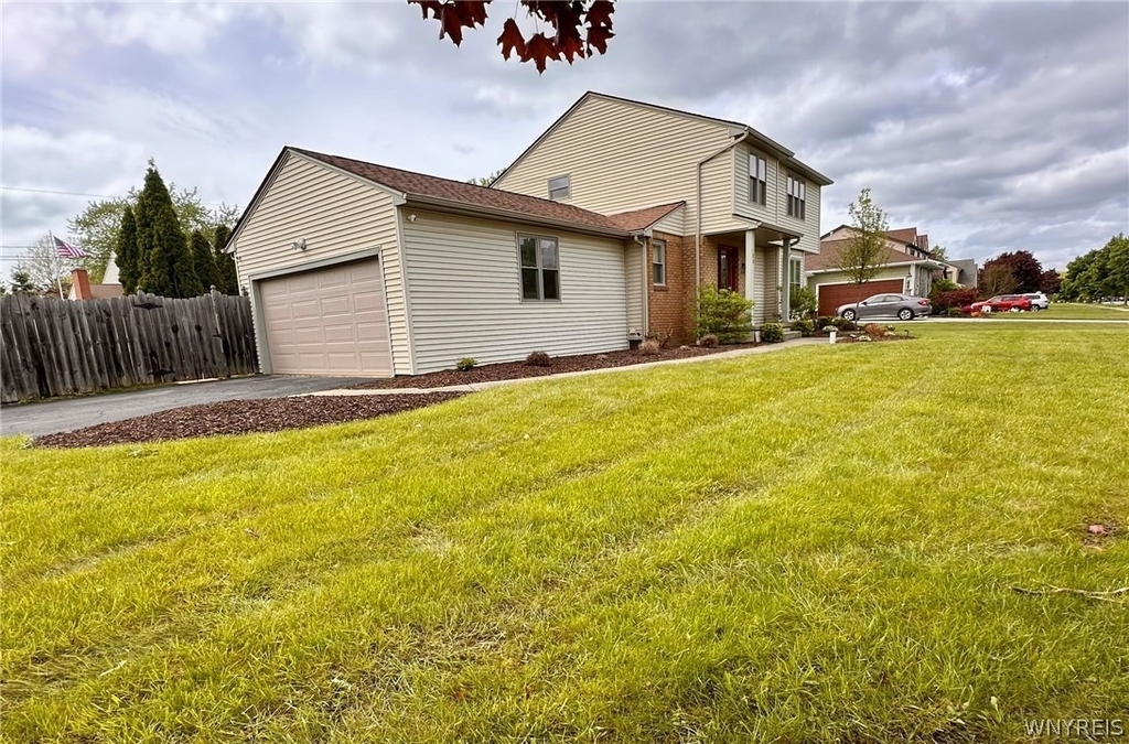 183 Patton Place - Photo 3
