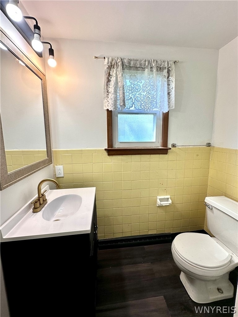 92 Lasalle Avenue - Photo 9