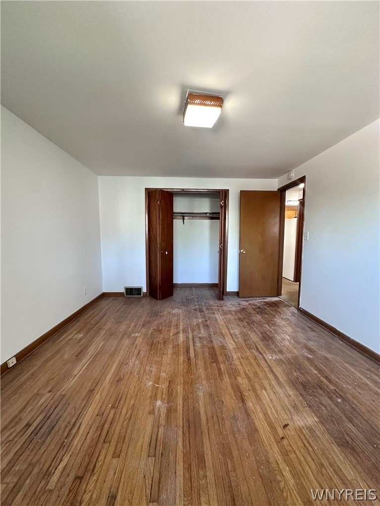 92 Lasalle Avenue - Photo 10