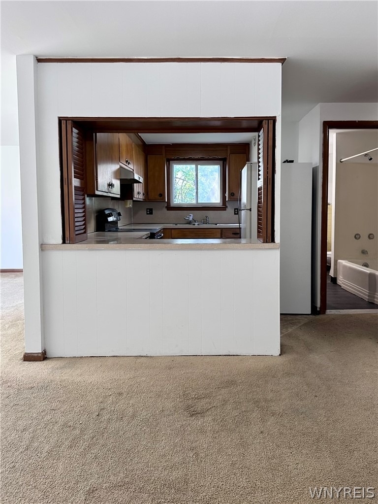 92 Lasalle Avenue - Photo 6