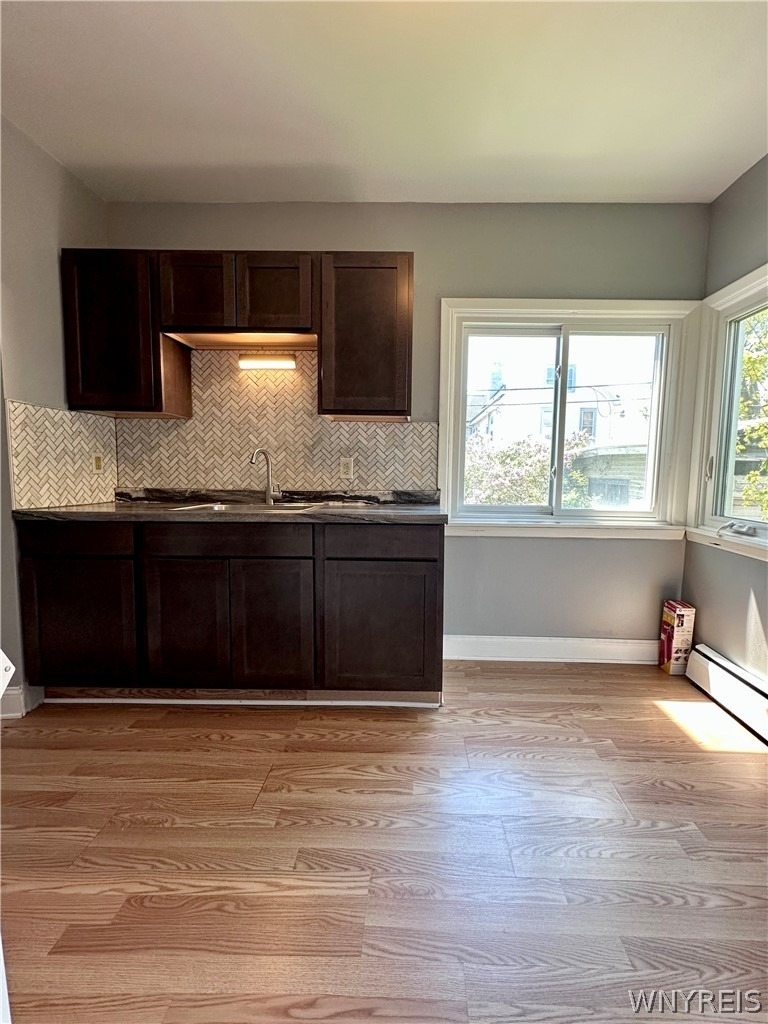 688 Columbus Parkway - Photo 7