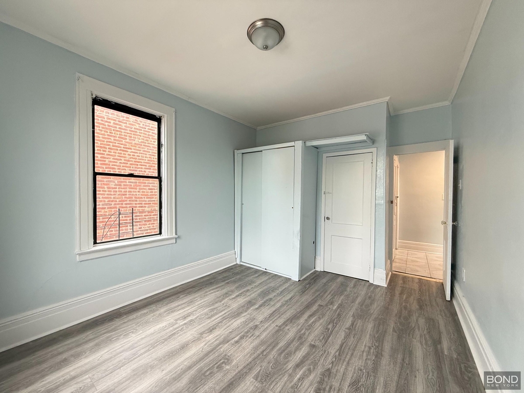 514 Jamaica Avenue - Photo 1
