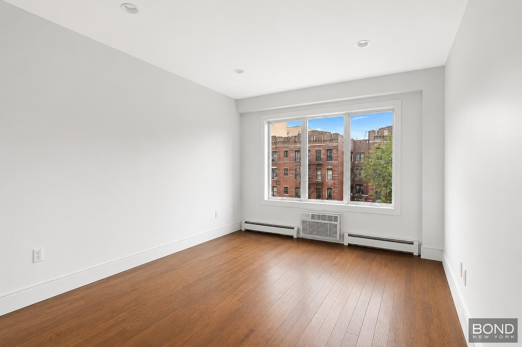 1256 Ocean Avenue - Photo 3