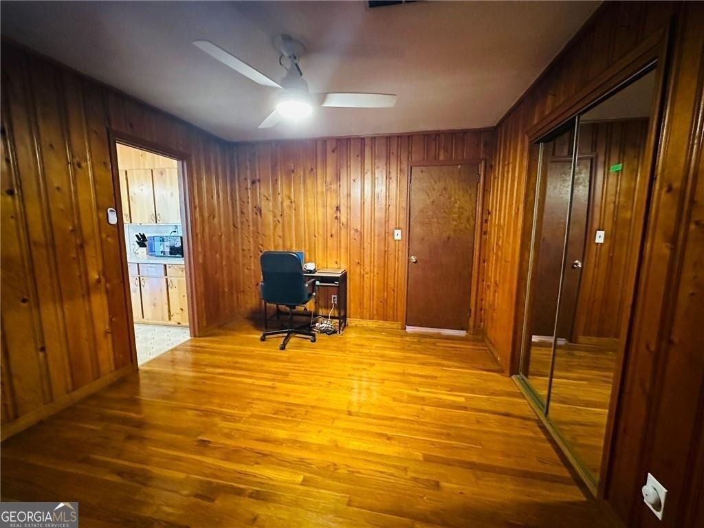 6441 Dunmoor Drive - Photo 14