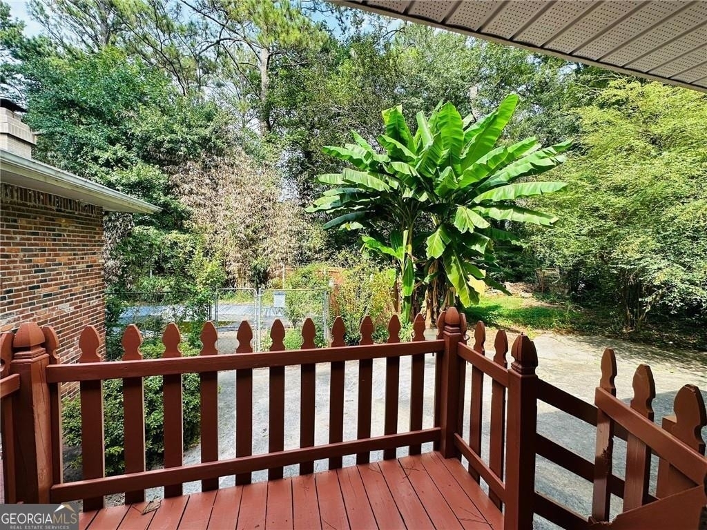 6441 Dunmoor Drive - Photo 9