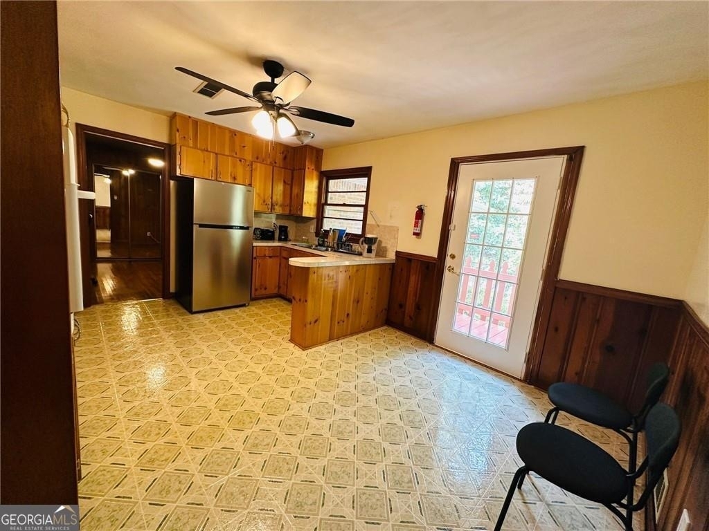 6441 Dunmoor Drive - Photo 4