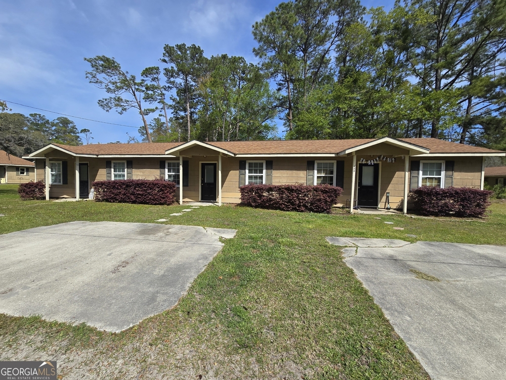 403 E Lawnwood Avenue - Photo 2