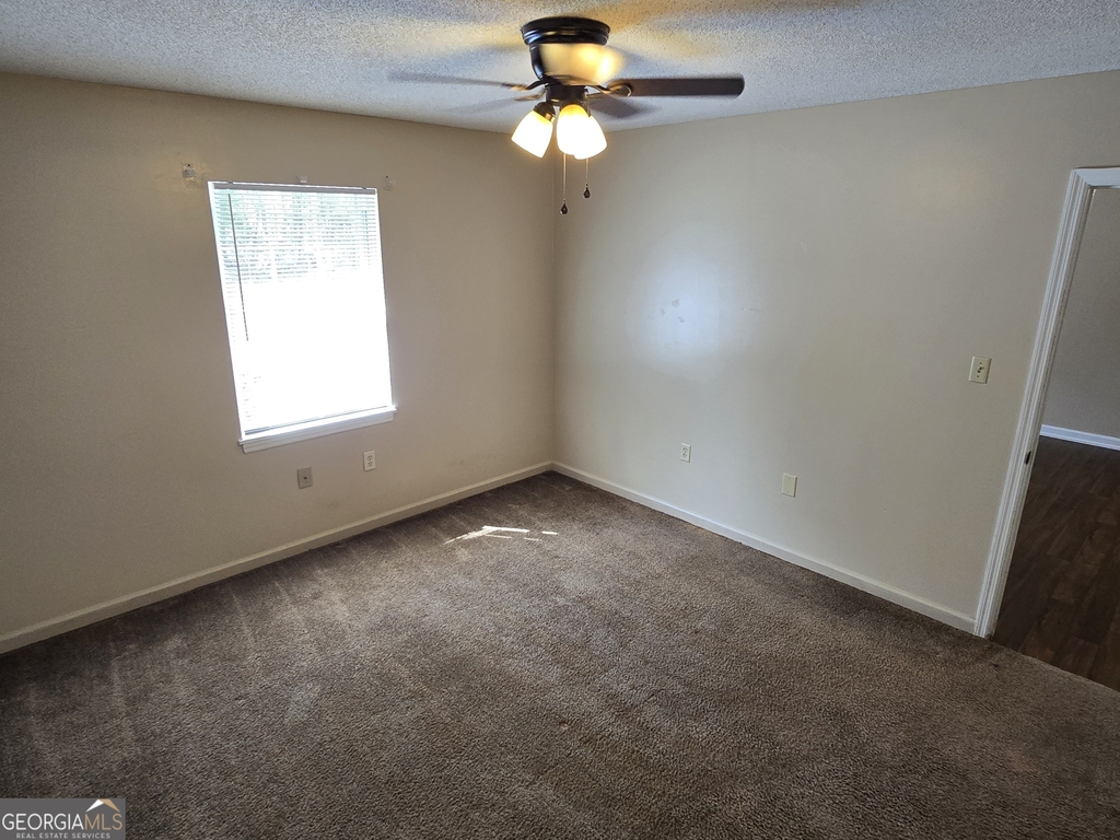 403 E Lawnwood Avenue - Photo 19