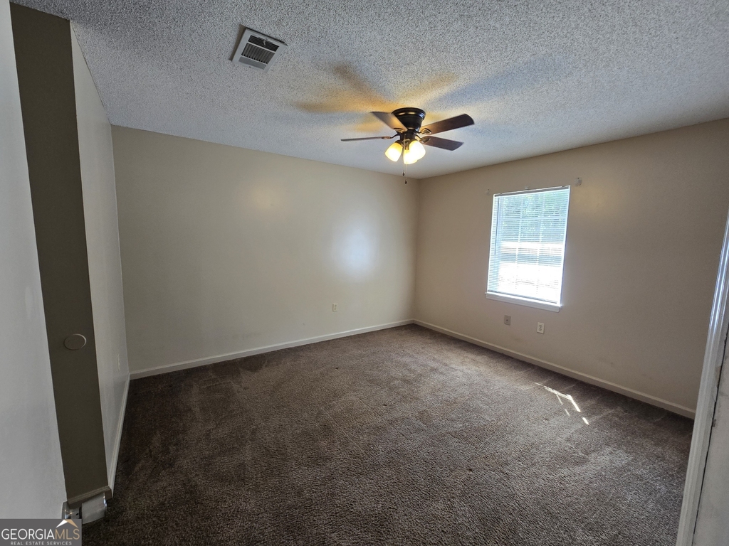 403 E Lawnwood Avenue - Photo 13