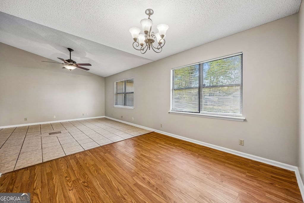 132 Woodvalley Drive - Photo 23
