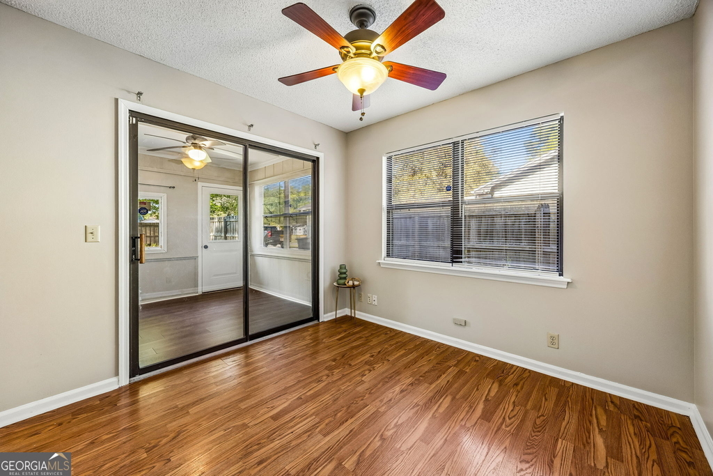 132 Woodvalley Drive - Photo 24