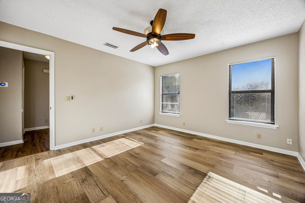 132 Woodvalley Drive - Photo 29