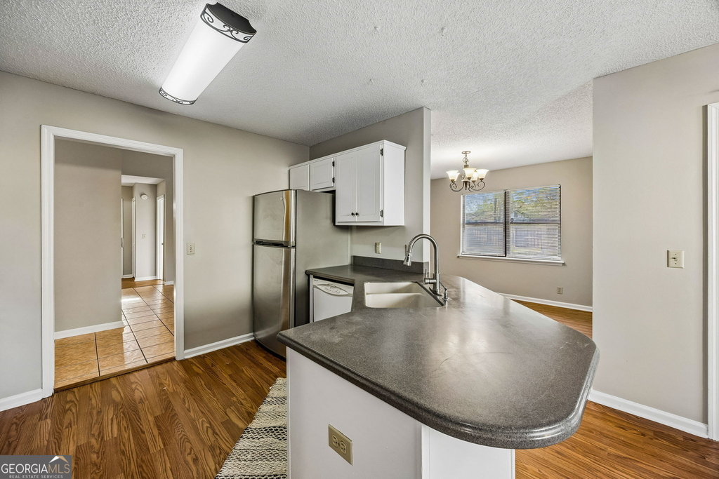 132 Woodvalley Drive - Photo 15