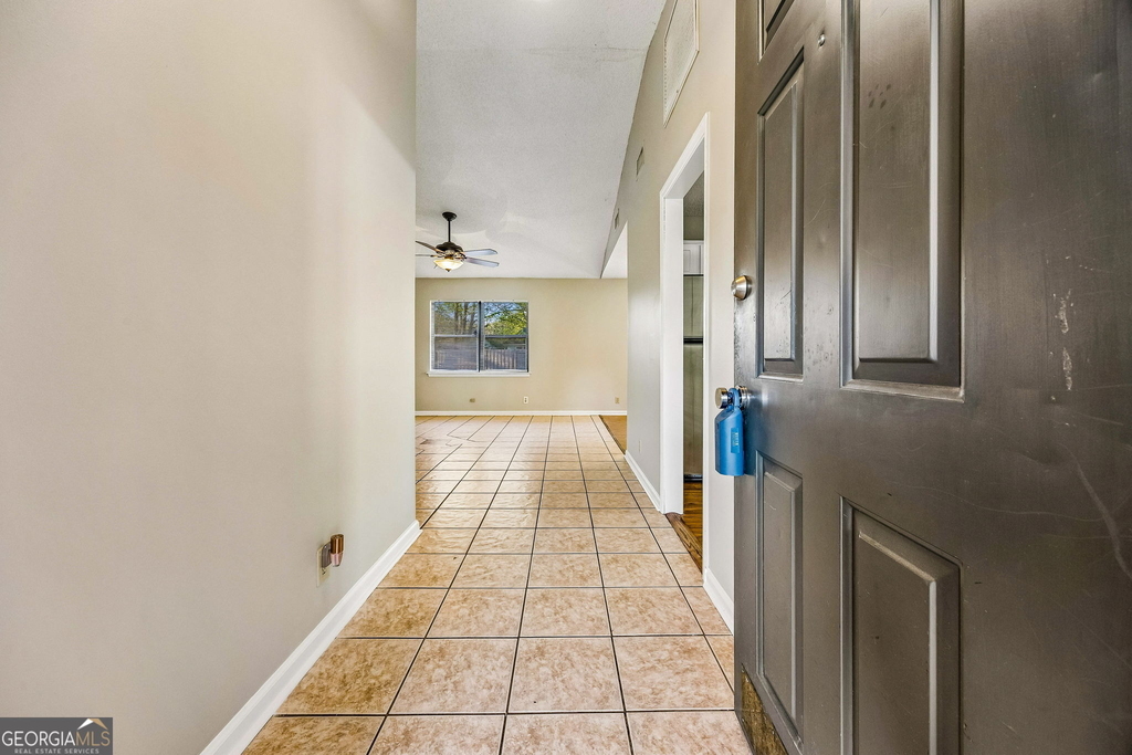 132 Woodvalley Drive - Photo 5
