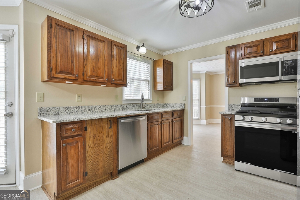 544 Sullivan Road - Photo 13
