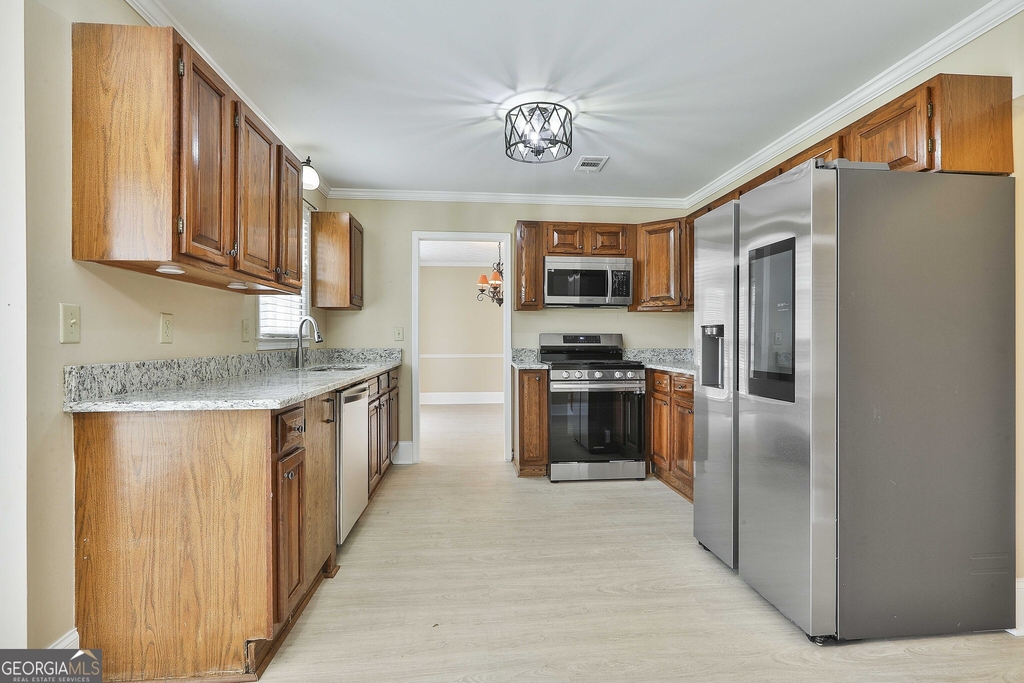 544 Sullivan Road - Photo 12