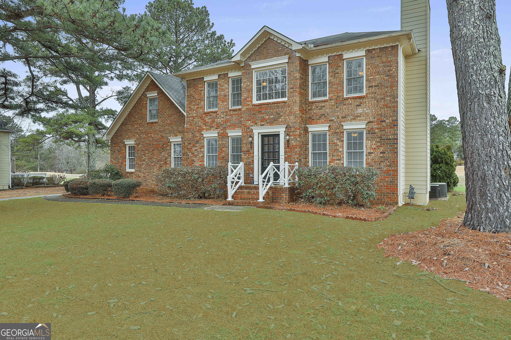 544 Sullivan Road - Photo 2