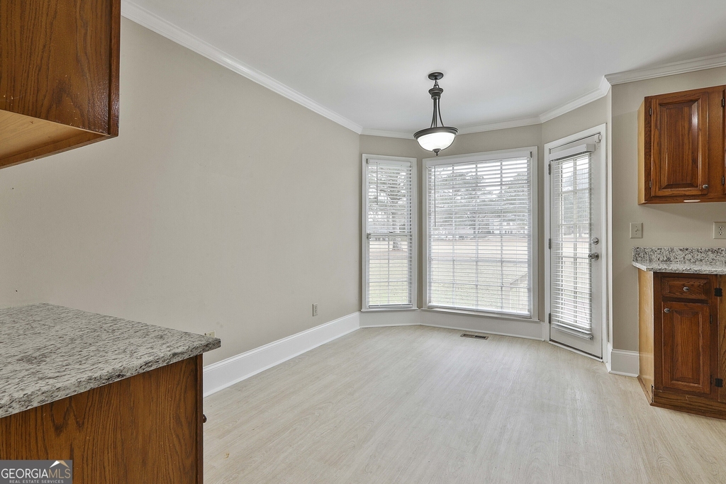 544 Sullivan Road - Photo 16