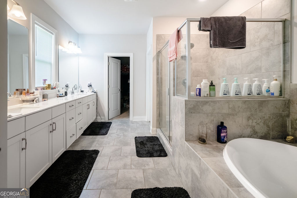 337 Caledonia Court - Photo 10