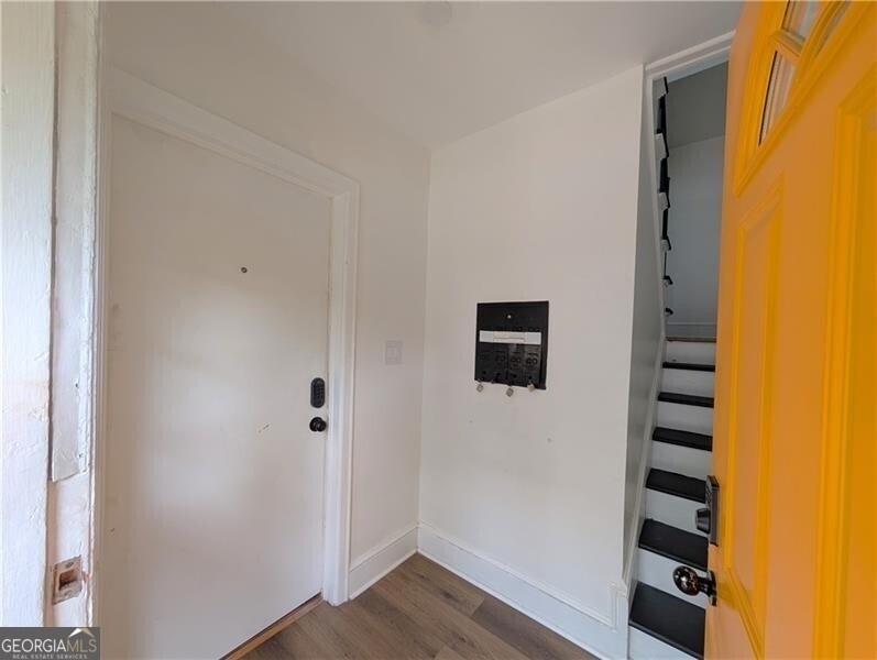 1761 John Calvin Avenue - Photo 1