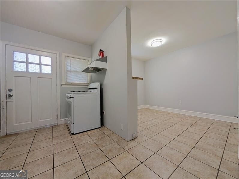 1761 John Calvin Avenue - Photo 5