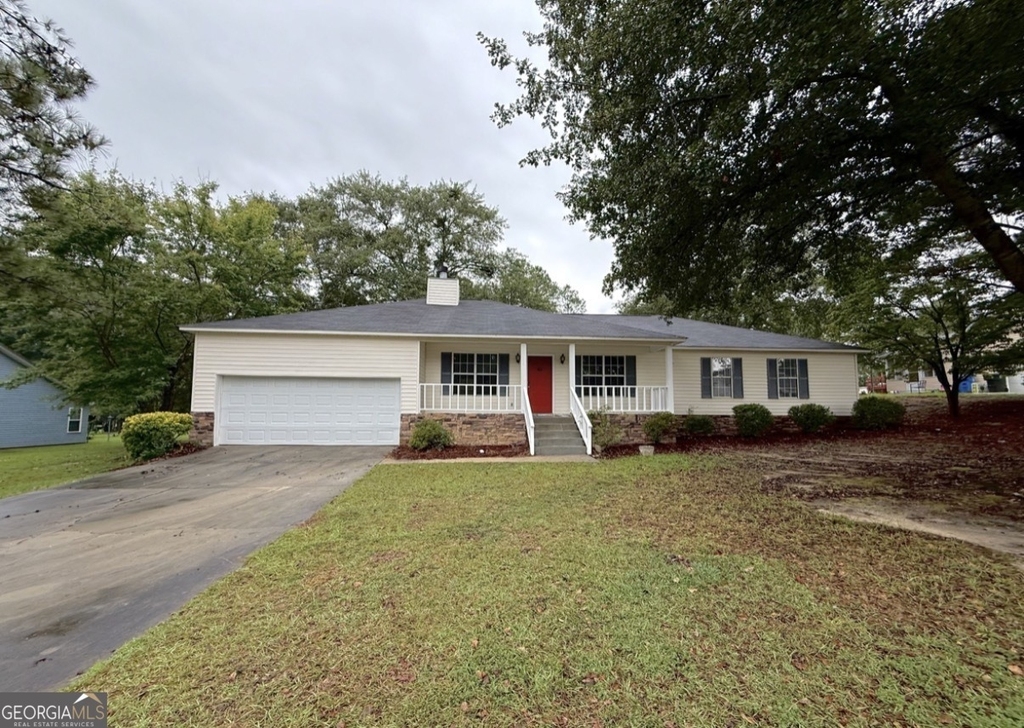 105 Mockingbird Drive - Photo 1
