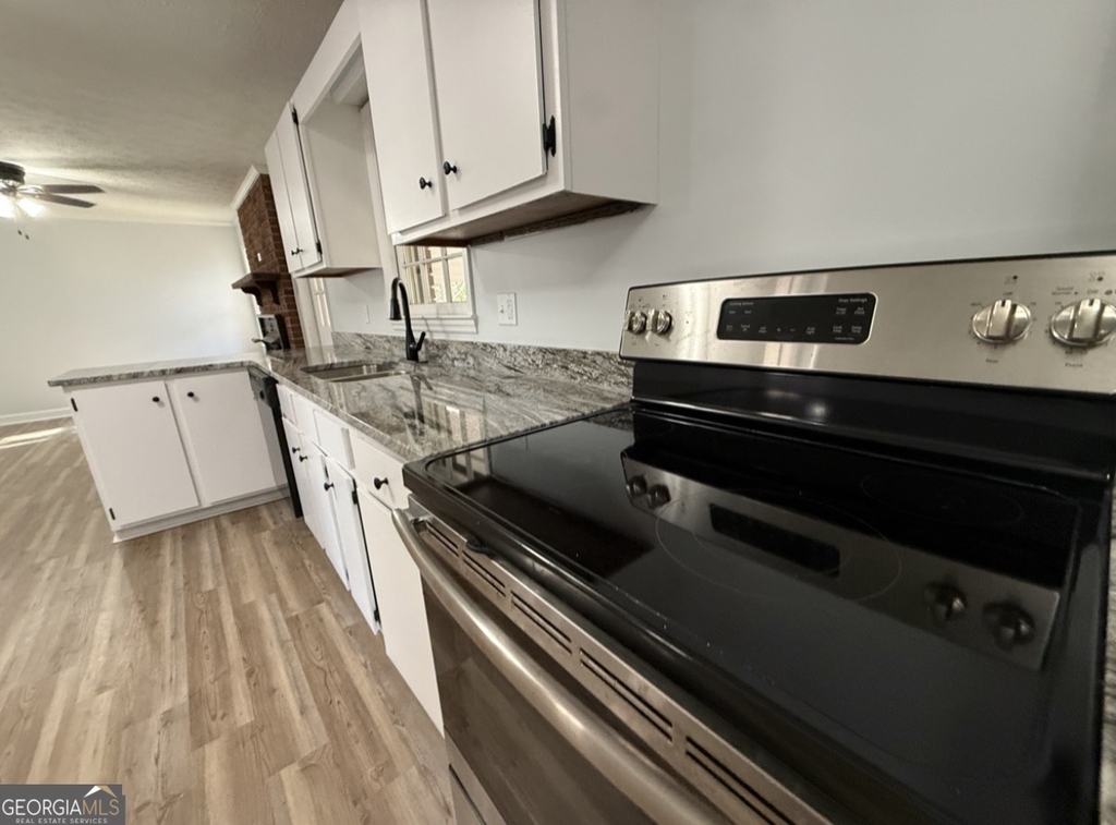 1612 Knox Street - Photo 16