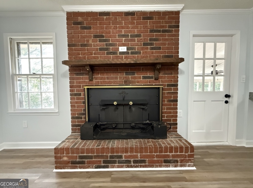 1612 Knox Street - Photo 22