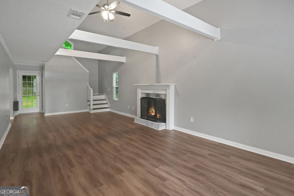 5883 Brookside Drive Se - Photo 2