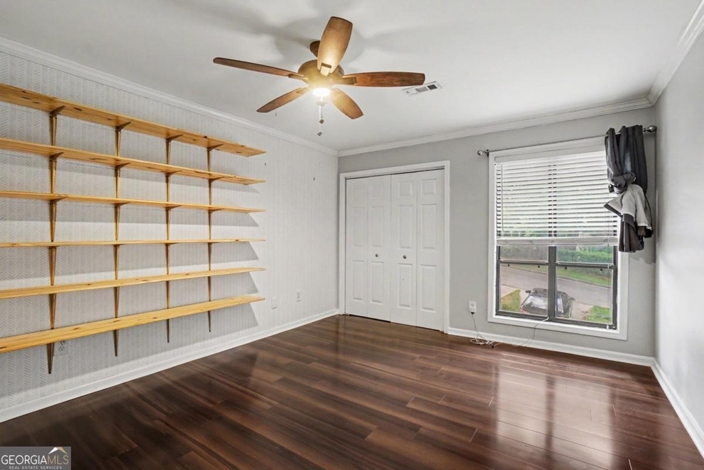 1006 Creatwood Circle Se - Photo 12