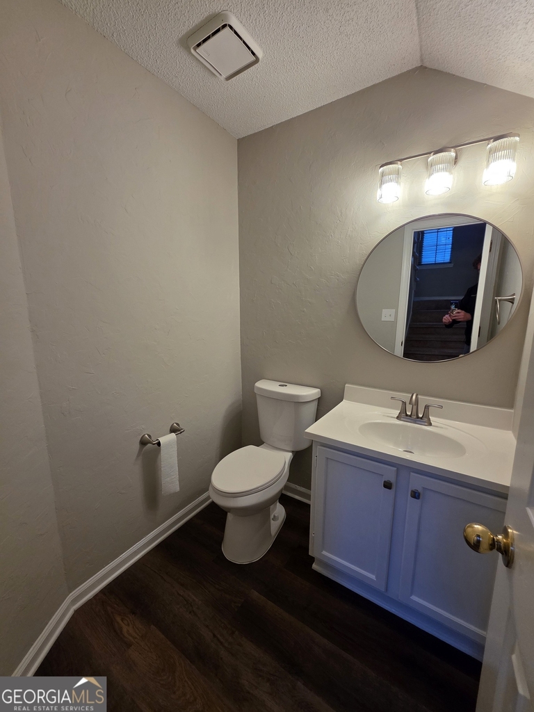 302 Henley Way - Photo 7
