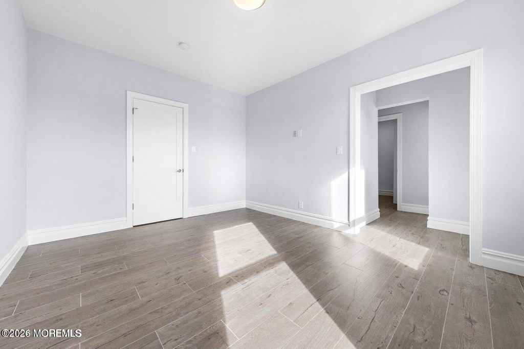 160 Monmouth Street - Photo 19