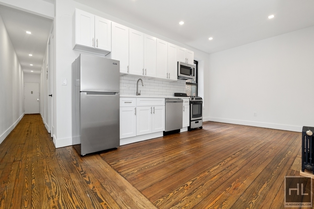 Claremont Avenue - Photo 4