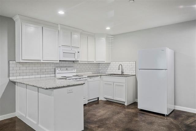 410 S Mirick Avenue - Photo 3