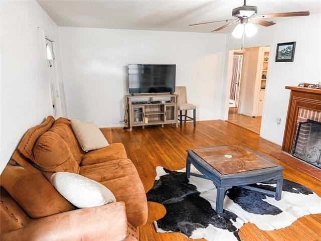 1136 W Long Street - Photo 2