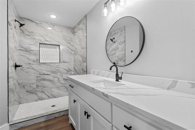 508 W Johnson Street - Photo 10