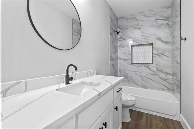 508 W Johnson Street - Photo 9