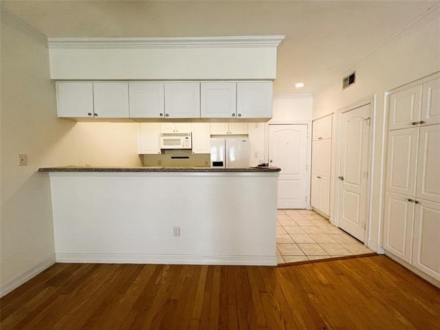 3400 Welborn Street - Photo 12