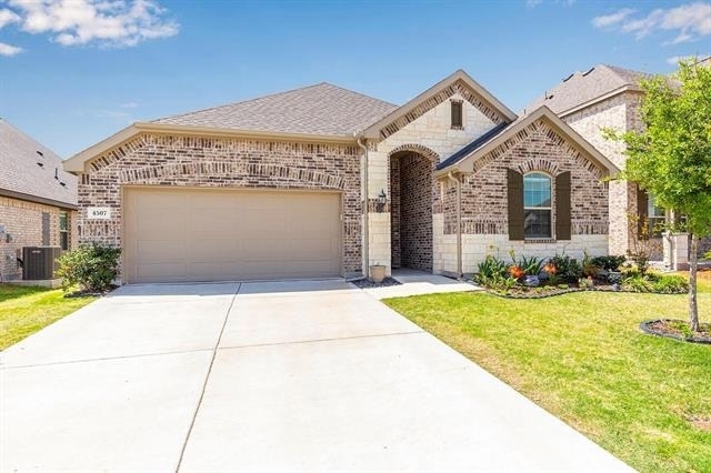 4507 Cypress Drive - Photo 1