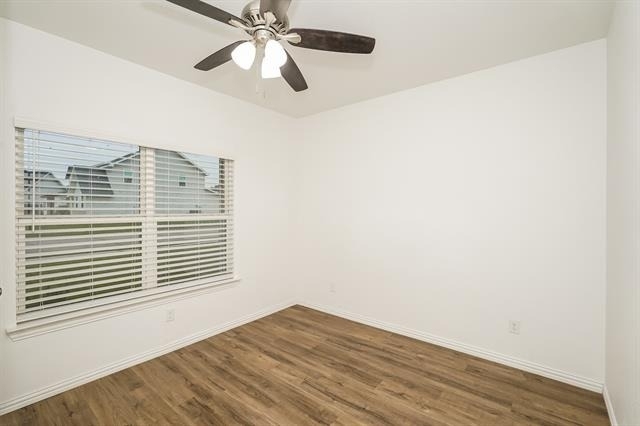 7340 Parkside Place Drive - Photo 13