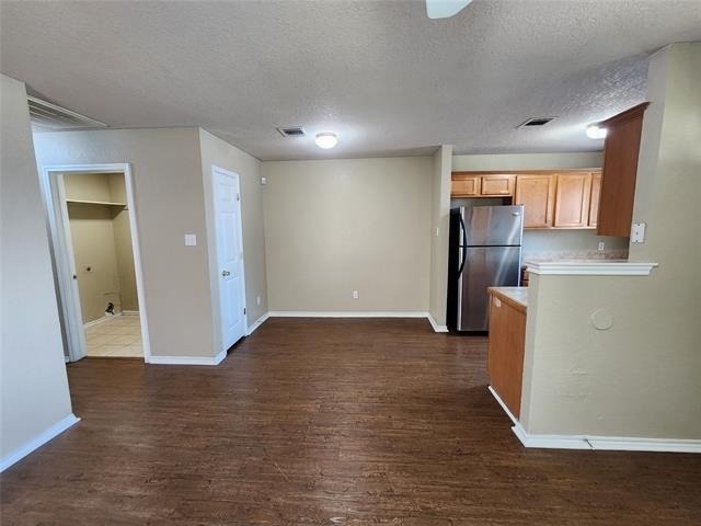 1429 E Robert Street - Photo 3